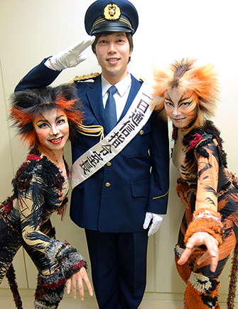 キャッツ 札幌公演出演キャストが １１０番の日 啓発行事に参加しました 最新ニュース 更新情報